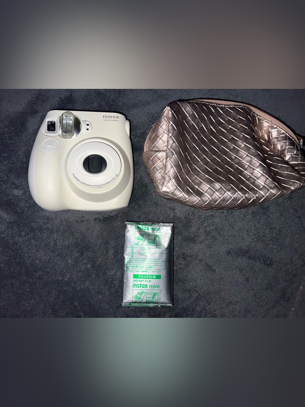 NEW w/o box White FujiFilm instax mini 7S camera with sealed film pack BUNDLE